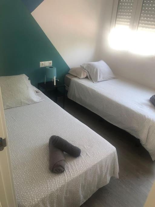 La Carihuela Apartamento ตอร์เรโมลิโนส ภายนอก รูปภาพ