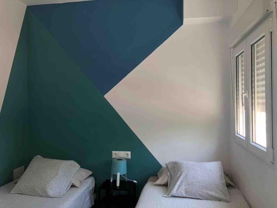 La Carihuela Apartamento ตอร์เรโมลิโนส ภายนอก รูปภาพ