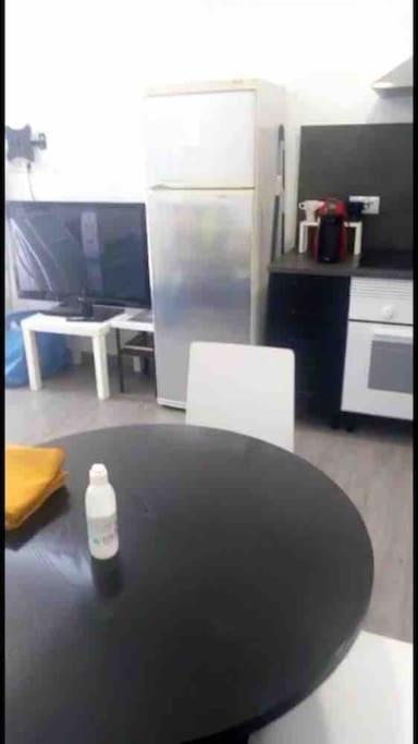 La Carihuela Apartamento ตอร์เรโมลิโนส ภายนอก รูปภาพ