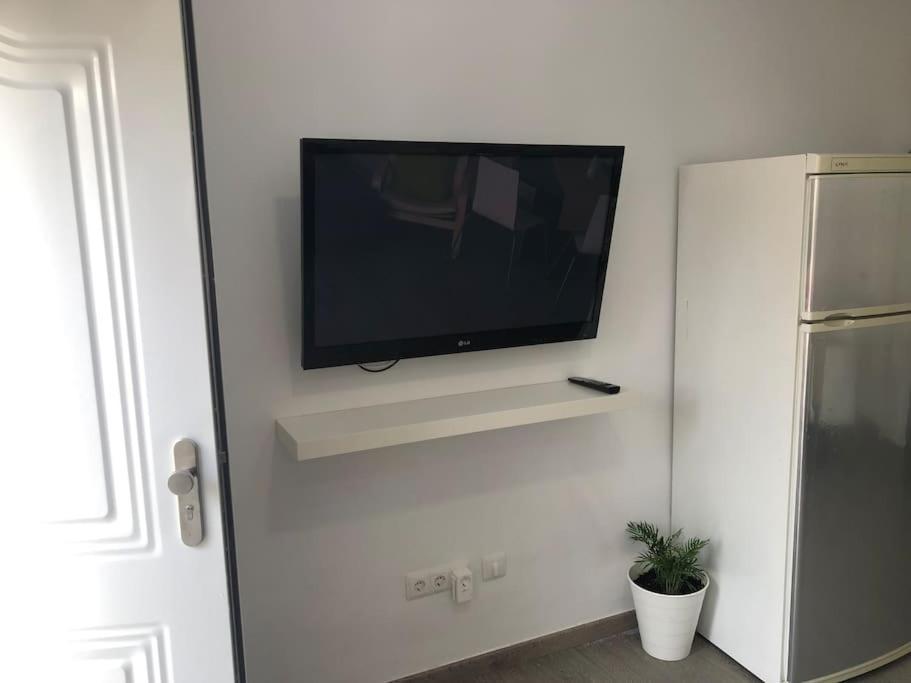 La Carihuela Apartamento ตอร์เรโมลิโนส ภายนอก รูปภาพ